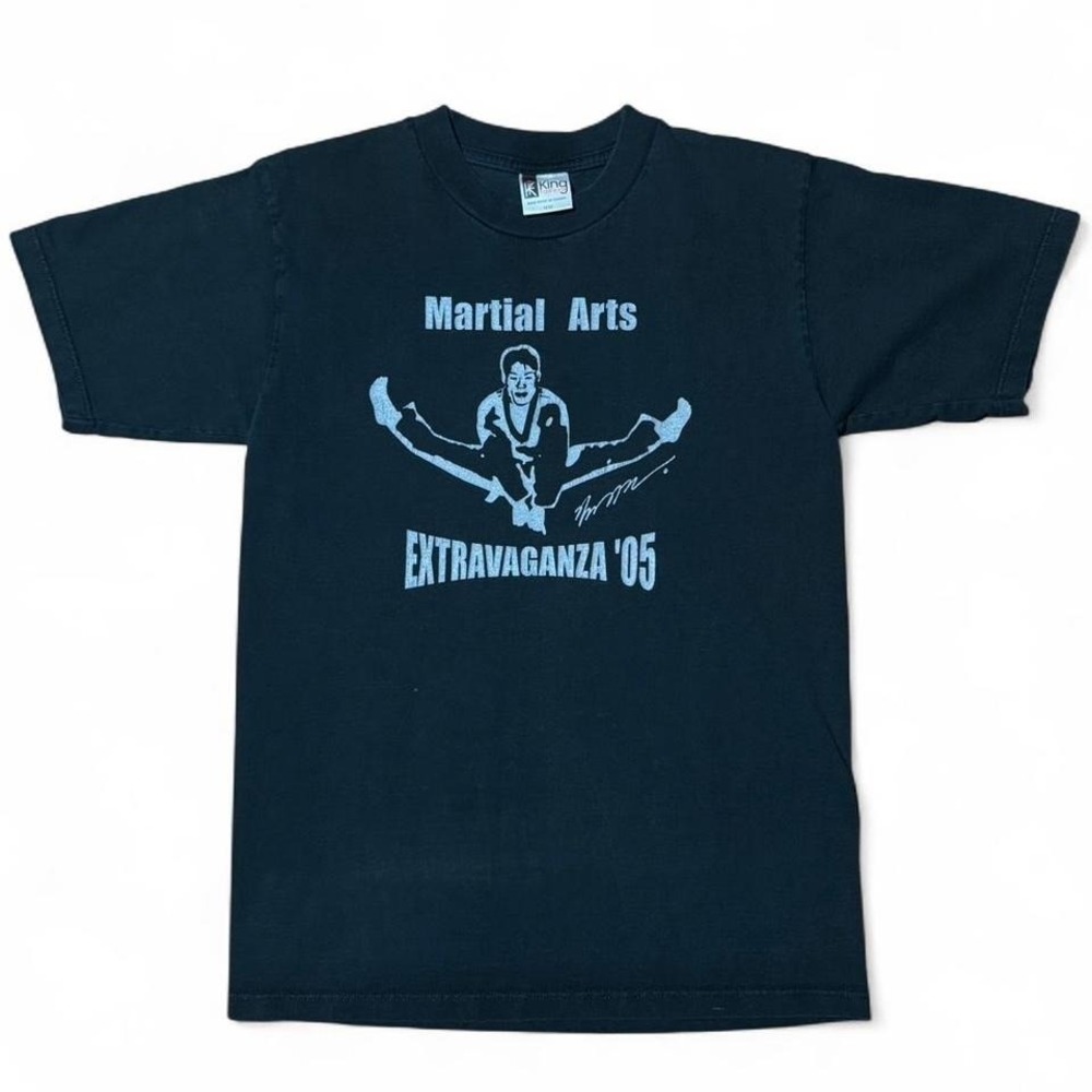 Vintage Y2K Black Martial Arts Extravaganza Graphic Sports Souvenir T-shirt Med
